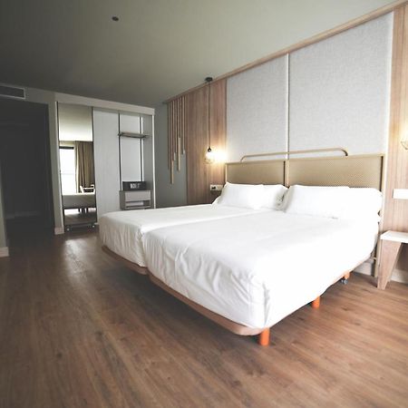 Imi Hotel & Spa Ourense Bagian luar foto