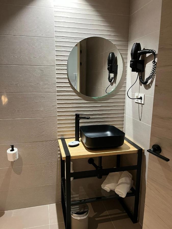 Imi Hotel & Spa Ourense Bagian luar foto